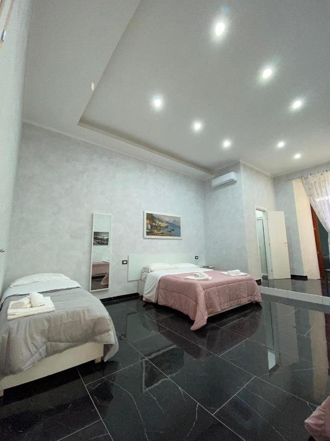 Savastano House 호텔 나폴리 외부 사진